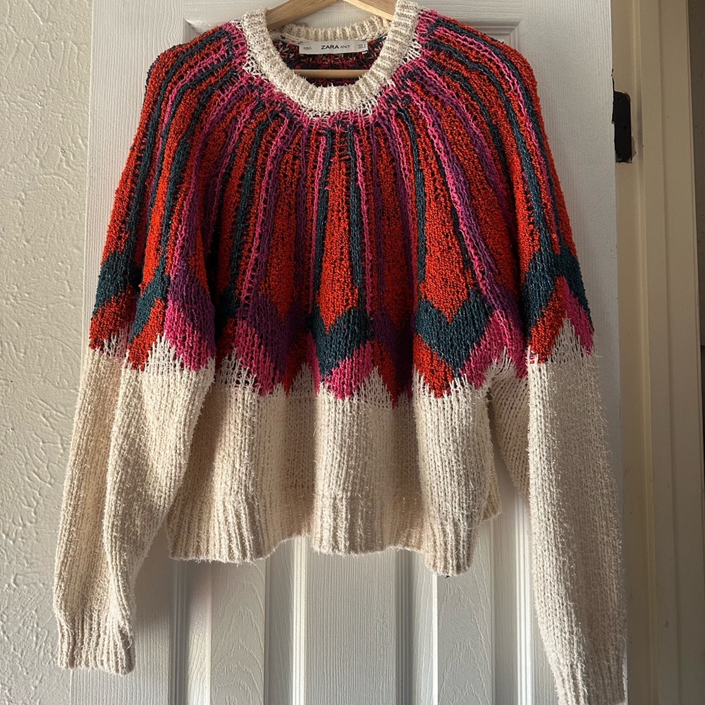 Zara Pullover Knit Sweater
